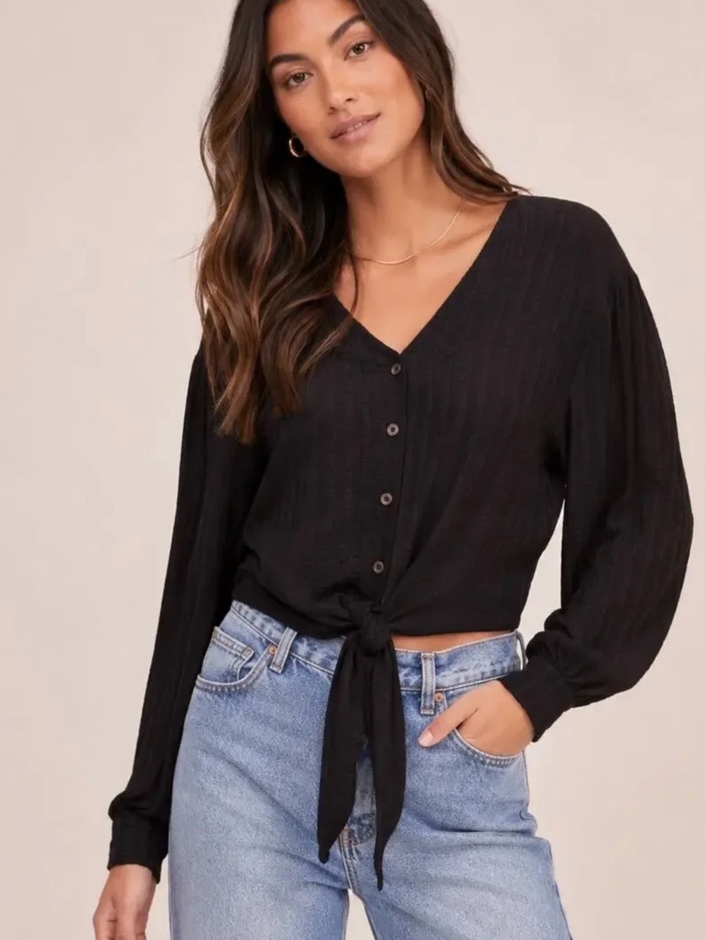 ASTR the Label Black V-Neck Tie-Front Long Sleeve Top